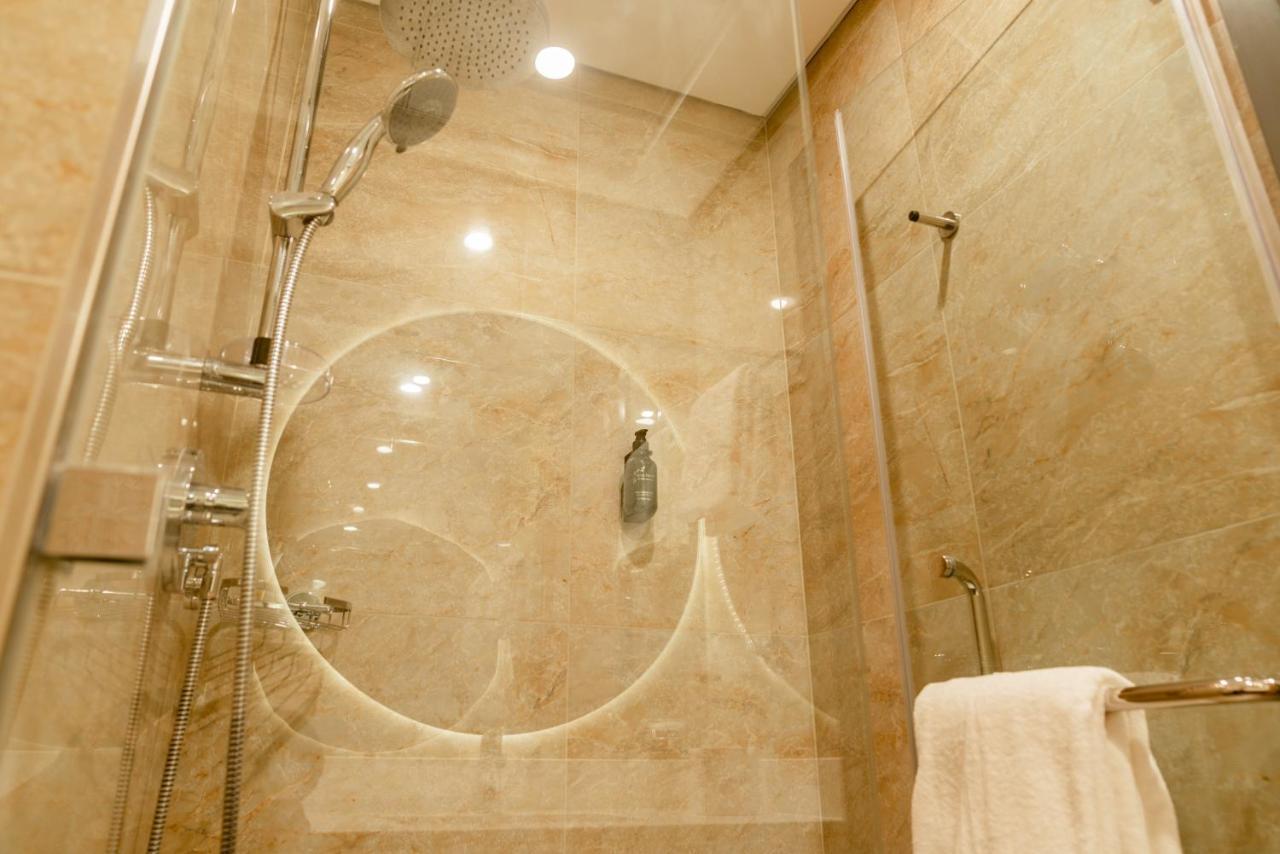 דובאי Resivation Hotel מראה חיצוני תמונה
