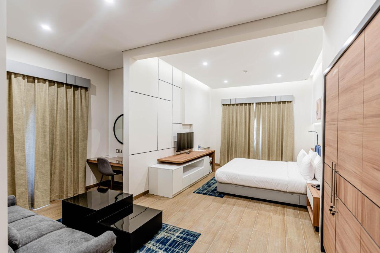 דובאי Resivation Hotel מראה חיצוני תמונה