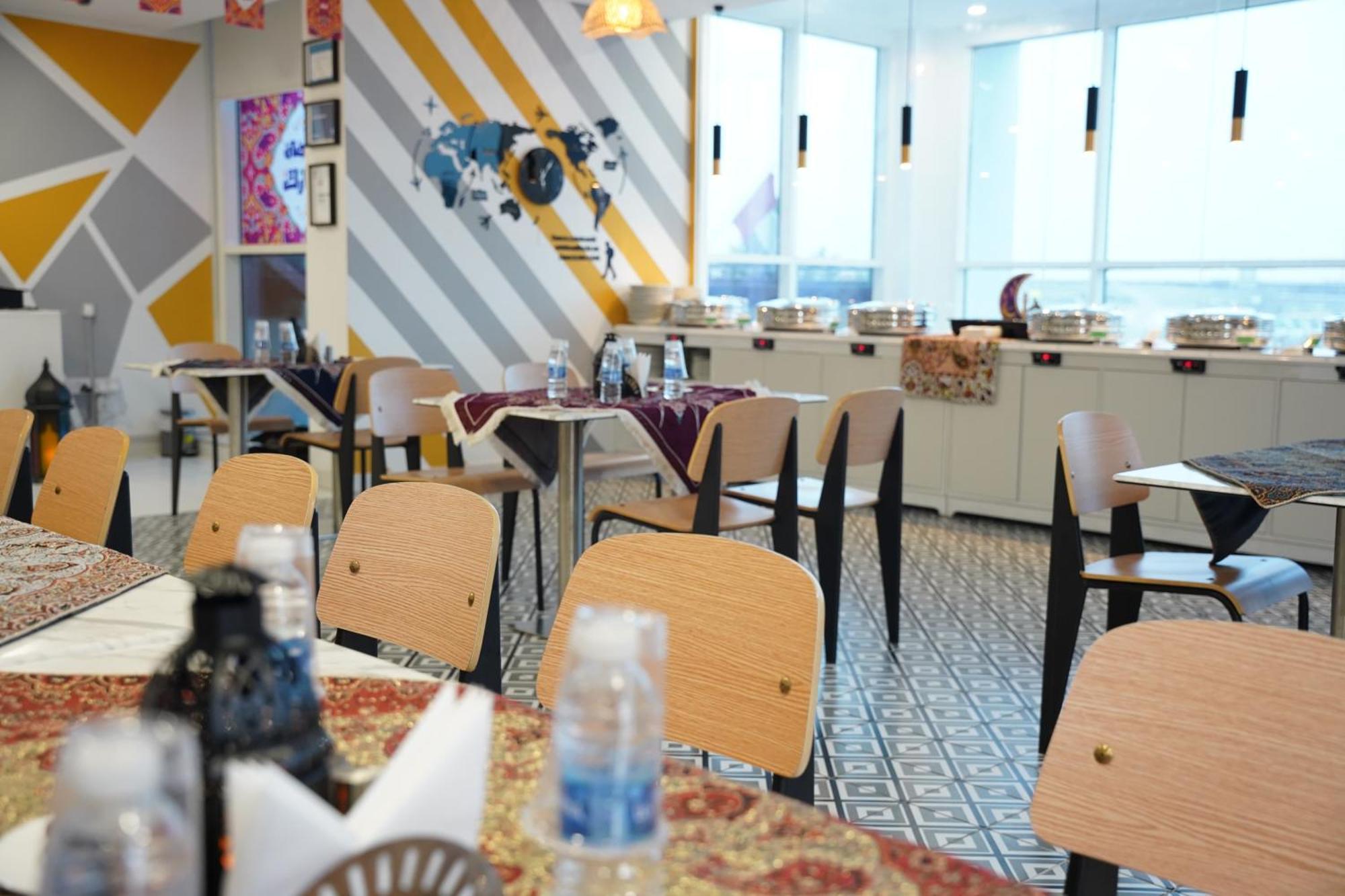 דובאי Resivation Hotel מראה חיצוני תמונה